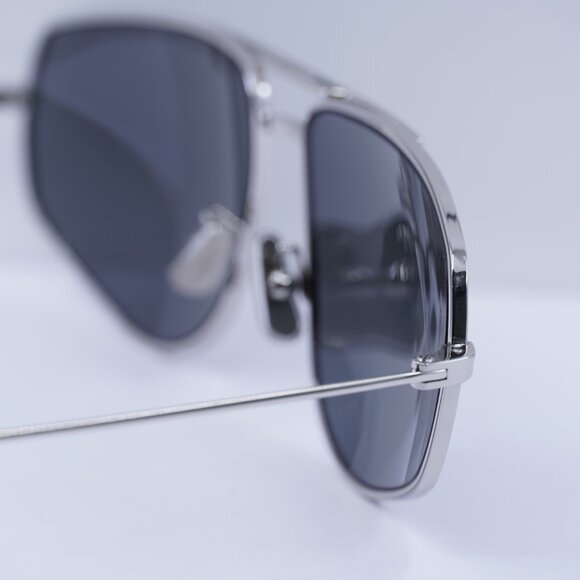 Celine CL40083U 16A Aviator Sunglasses – Palladium/Smoke - Picture 10 of 11